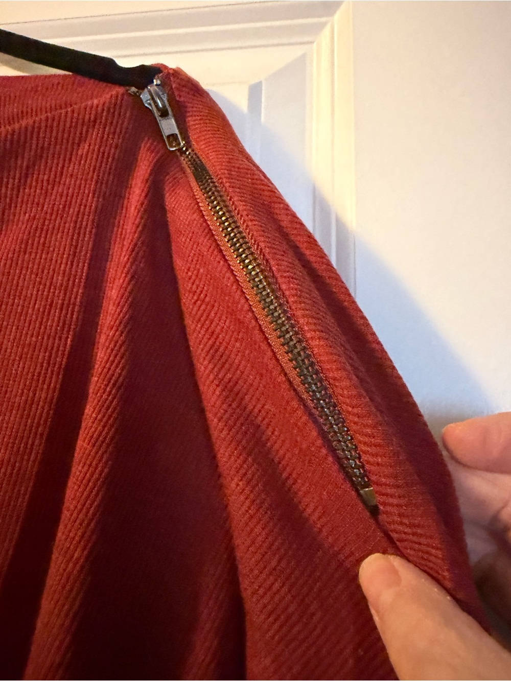 Hayden 3x BNWT Brick Red Orangy Knit Pullover with wide neck and shoulder zipper - Picture 3 of 8